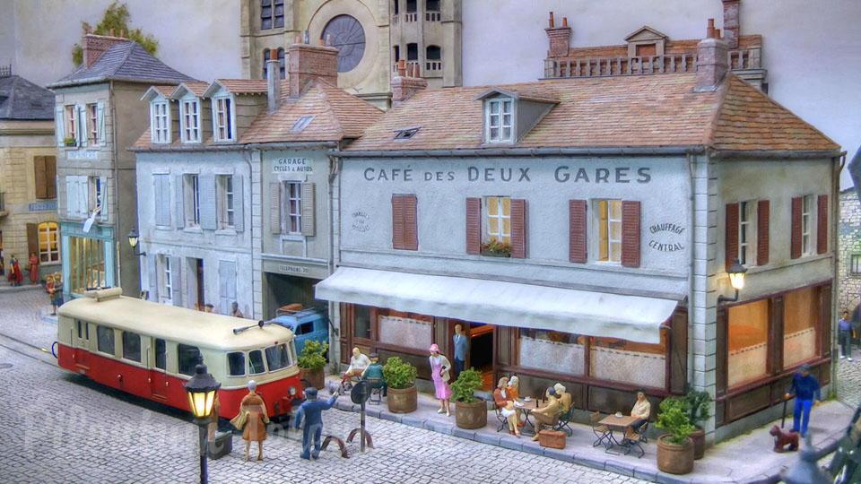 Modeljernbane Montereau i Frankrig - Smalsporet miniatureverden af Jan van Remmerden