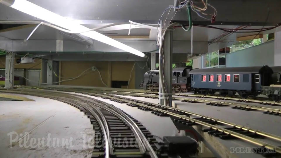 Fiddle yard or staging yard cab ride of a big 1 scale model train layout