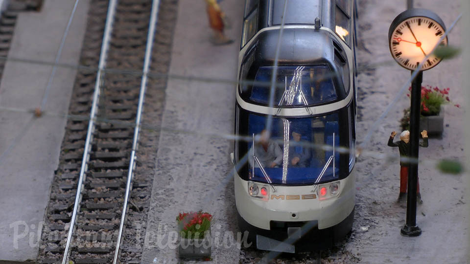 Model Trains Cab Ride on an Amazing Railway Layout in HOn30 Scale