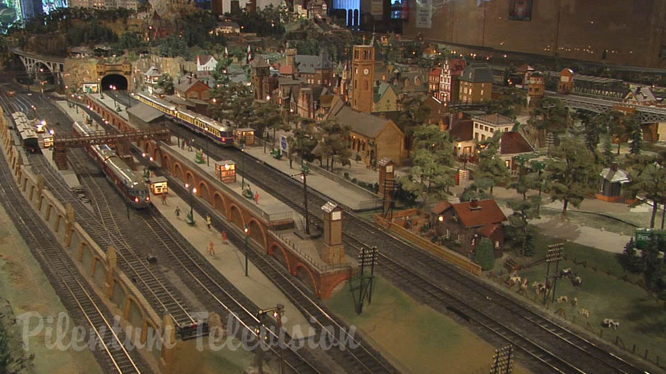 Vintage model railway layout in O scale built in 1928