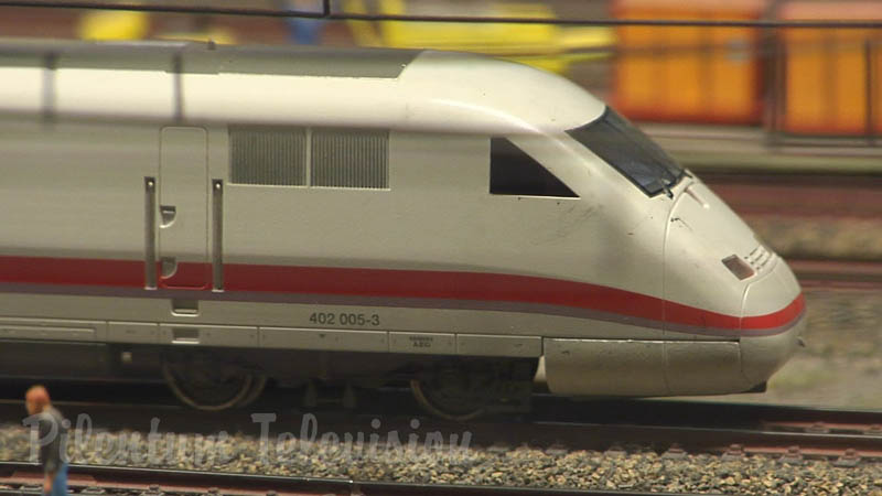 Залізничний макет з Німеччини в масштабі 1:87