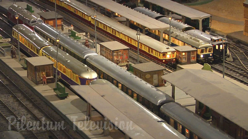 Le plus grande réseau de trains miniatures à l'échelle 1/45 en Europe