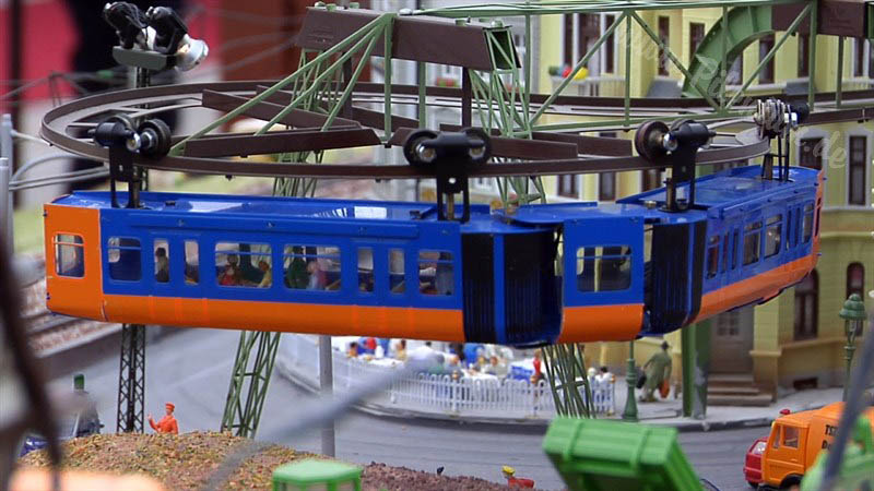 Monorail and Suspension Railway Scale Model Train HO Scale
