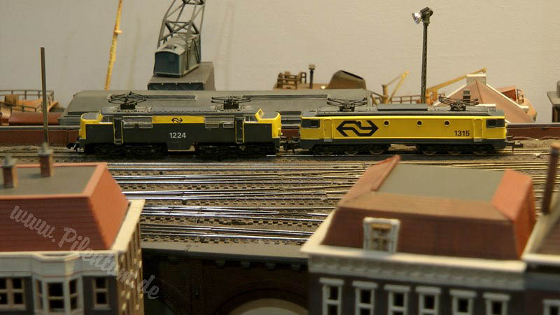 Fantastic model railroad layout in N scale or N gauge from the Netherlands