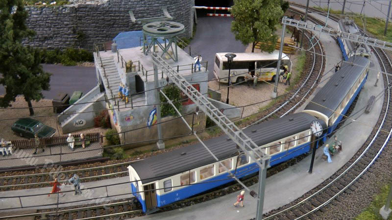 A Dream of Model Train Layout in HOm Scale
