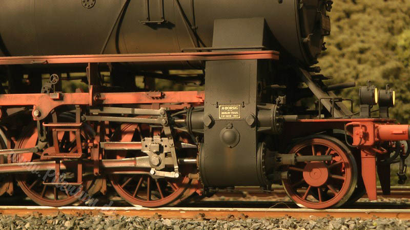 Model Railway Paradise in 1/32 Scale