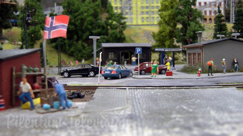 Model Railroad of Norway with cruise ship in HO scale