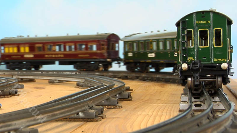 Amazing Marklin pre-war tinplate fully functional model railway in O scale