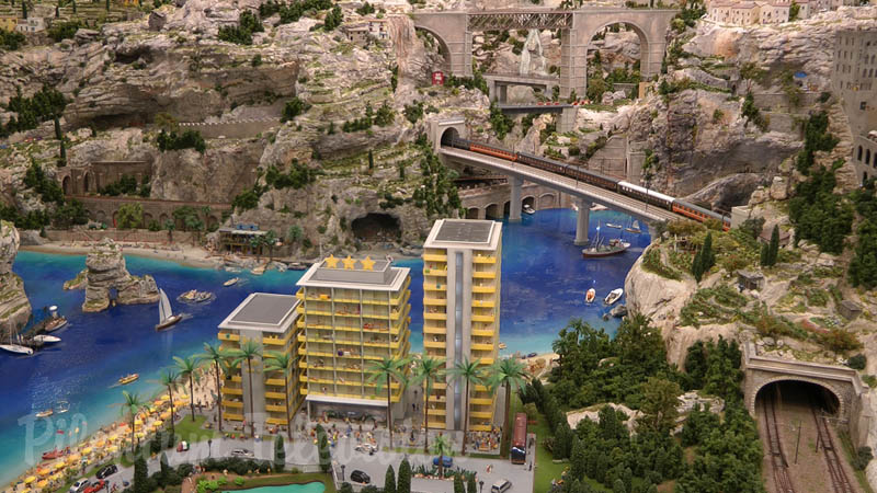 Fantástica maqueta ferroviaria en escala HO: Italia en el mundo en miniatura