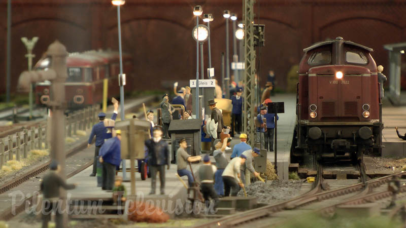 Steam locomotives on an amazing model railroad layout in scale 1/32