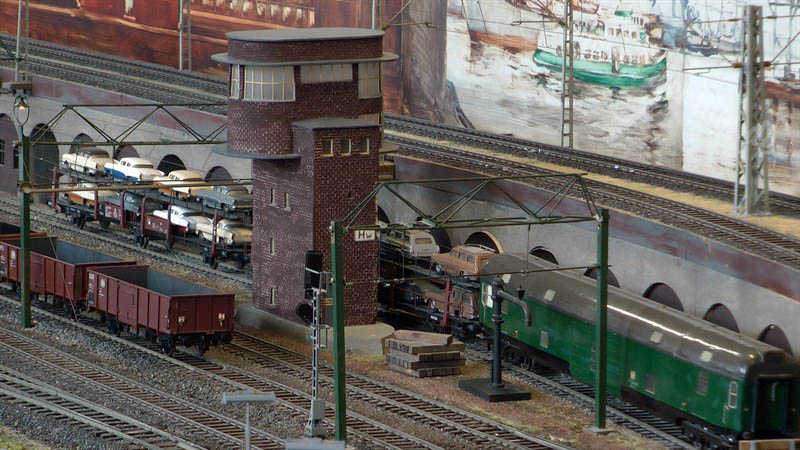 Toy Trains in 1 Gauge at the Hamburg Model Railroad Museum