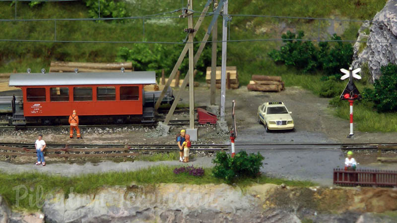 Awesome model train layouts made in Swiss model railroading and railway modelling style
