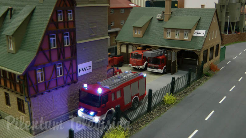 Modelowa wystawa kolejowa w Niemczech z modelowymi pociągami