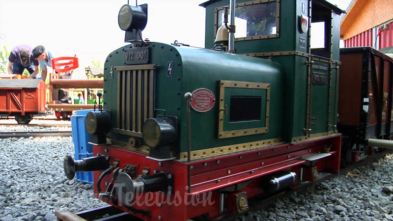 Big Boys and Great Toys: Live Steam Garden Railway and Real Steam Trains on Backyard Railroad