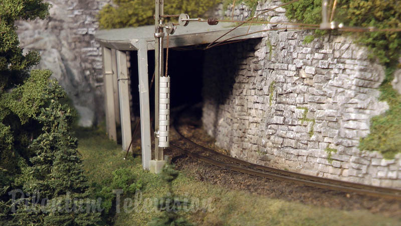 Model Trains from Switzerland: The Rhaetian Railway (RhB) - Metre gauge and electrified
