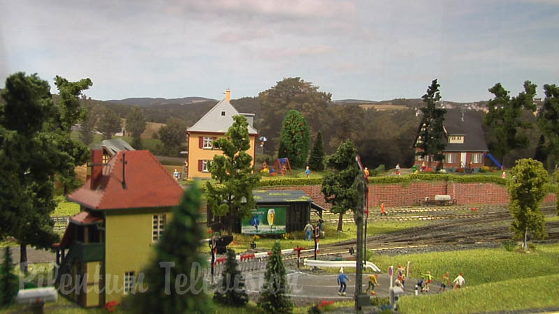 Le monde du train miniature de Pilentum: Un réseau ferroviaire allemand à l'échelle H0