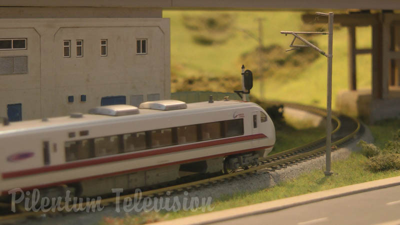 Trenes de alta velocidad en miniatura: Una maqueta de ferromodelismo en escala N por KATO