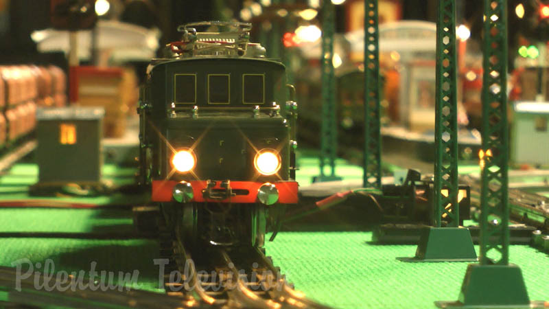 Trains Miniatures en tôle fabriqué par Marklin, Bing et Lionel à l'échelle O