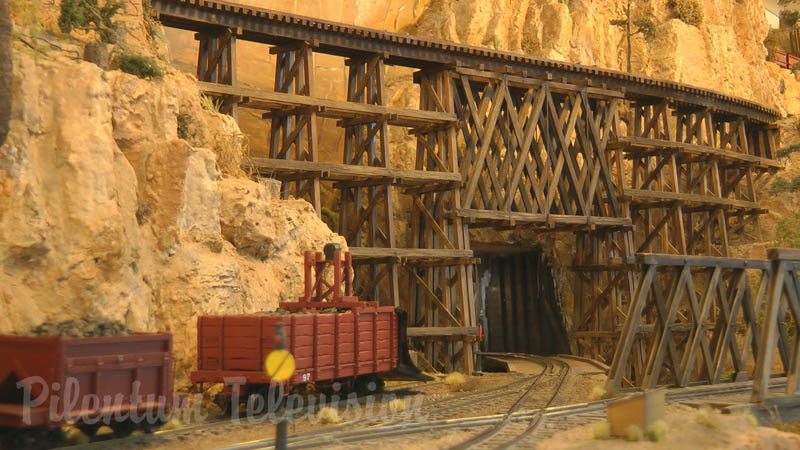 Mind Blowing on30 Scale Layout “Purgartory Peak” with Denver and Rio Grande Model Trains