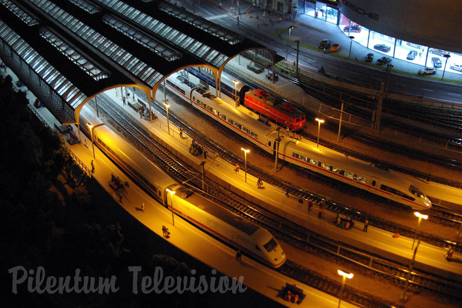 火车模型视频，鐵路，铁路，模型火車，火车玩具 HO軌 1/87 铁路 沙盤 火车模型，纪录片