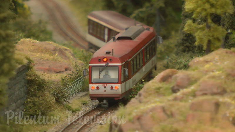 Modellvasút és vasútmodell háttér: Pinzgaui Helyiérdekű Vasút H0 méretarány