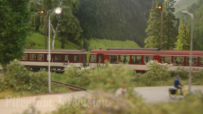 The Magic of Backdrops for Model Railroad Layouts and Backscenes for Model Railways: Narrow-gauge Railway in Salzburg in Austria