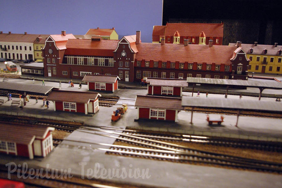 Modelljärnväg Hässleholm - Cab ride on the largest model railroad in Sweden