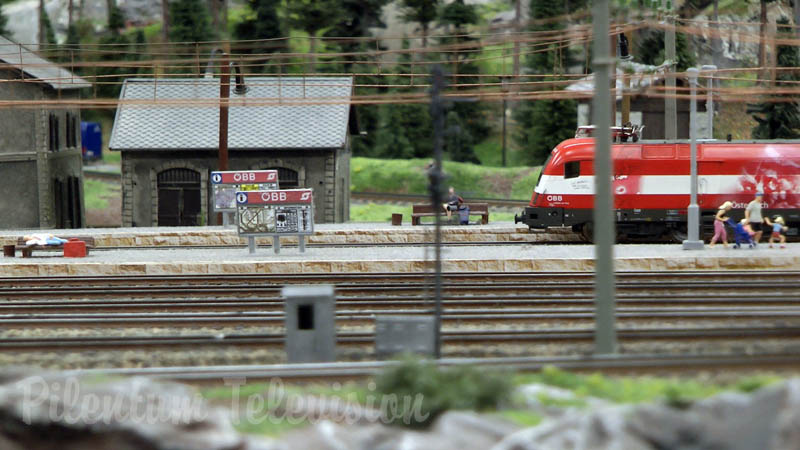खिलौना रेलगाड़ी तथा मॉडल रेलवे ऑस्ट्रिया: इस अल्पाइन भू-दृश्य के सौंदर्य की खोज करें