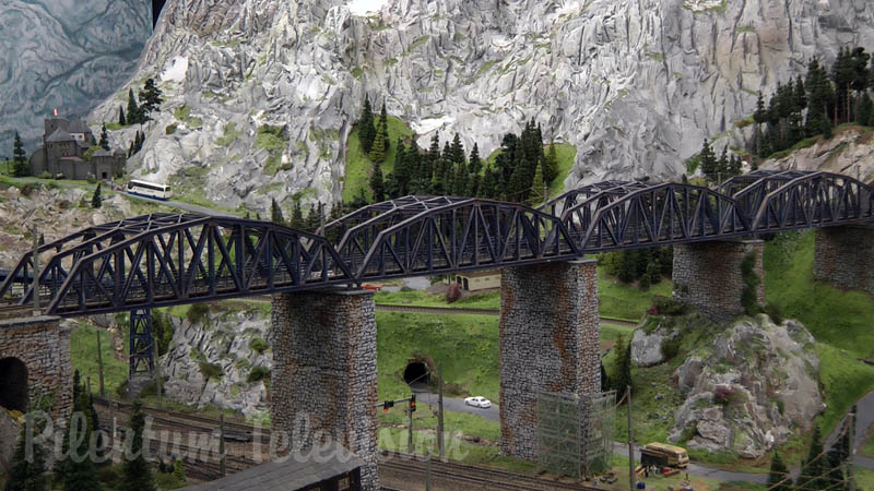 鉄道模型 ・ オーストリア ・ 山岳地帯の美しい風景
