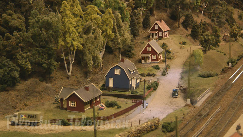 鉄道模型：スウェーデンで最大規模の1/87の鉄道模型 『MODELLJÄRNVAG HÄSSLEHOLM』