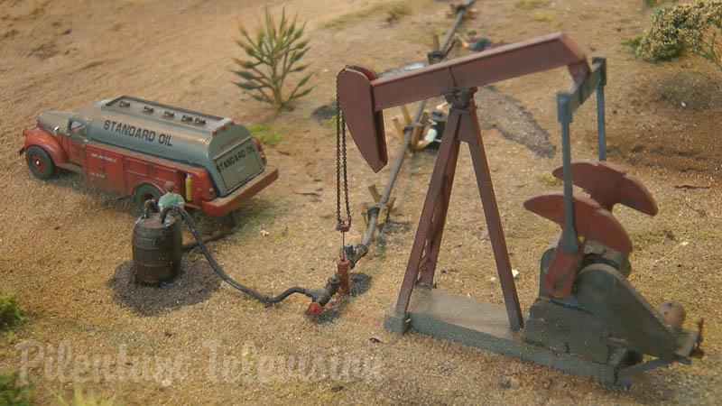 Amerikaanse H0n3 Modelbaan “Standard Oil Field” gebouwd door René Paul