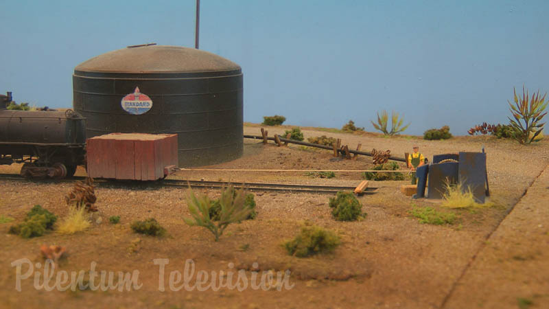Amerikaanse H0n3 Modelbaan “Standard Oil Field” gebouwd door René Paul