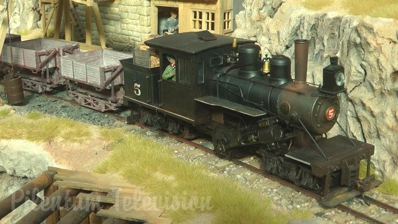 On3 Narrow Gauge Model Railroad Layout and Trains of the Diamond and Caldor Railway