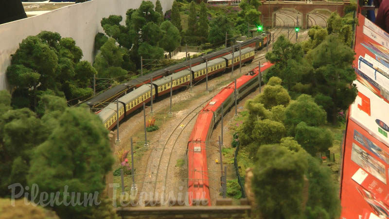 Model Railway Layout “Weaver Hill” in OO Gauge by Benjamin Brady and Richard Brady