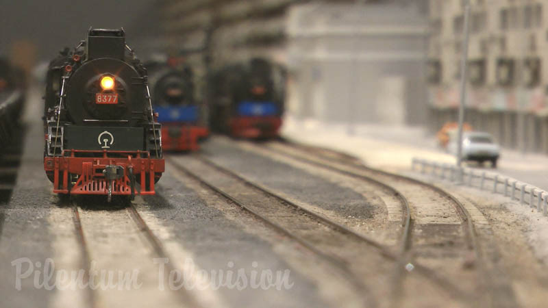 Modélisme ferroviaire en Chine: Locomotives à vapeur et trains diesel à l’échelle H0