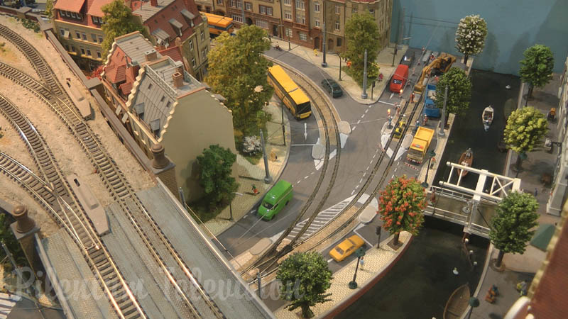 Réseau Ferroviaire Modulaire et Trains Miniatures à l’échelle N