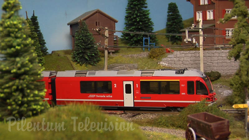 Réseau ferroviaire et chemin de fer en miniature en Suisse: Modèle réduit du train Glacier Express