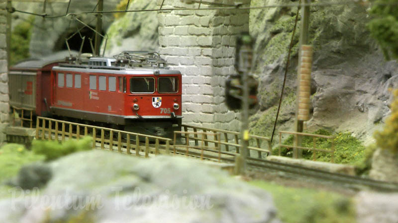 Svájc modellvasút - keskeny nyomtávú vonatok