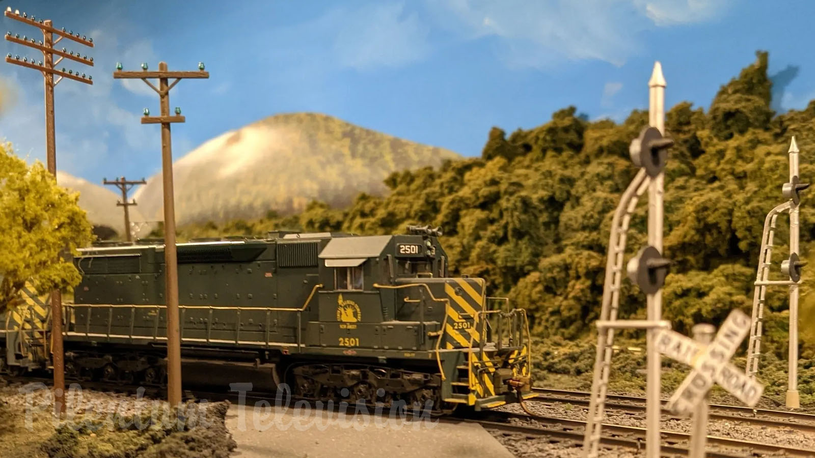 Jedna z największych makiet kolejowych w Stanach Zjednoczonych w muzeum modelarstwa kolejowego