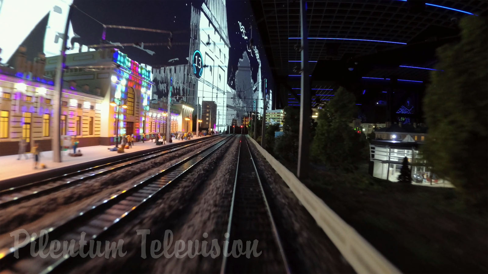 Шоу макет Золотое кольцо - Model trains in Russia - One of the most beautiful HO scale model railway layouts - Макет Золотого кольца России