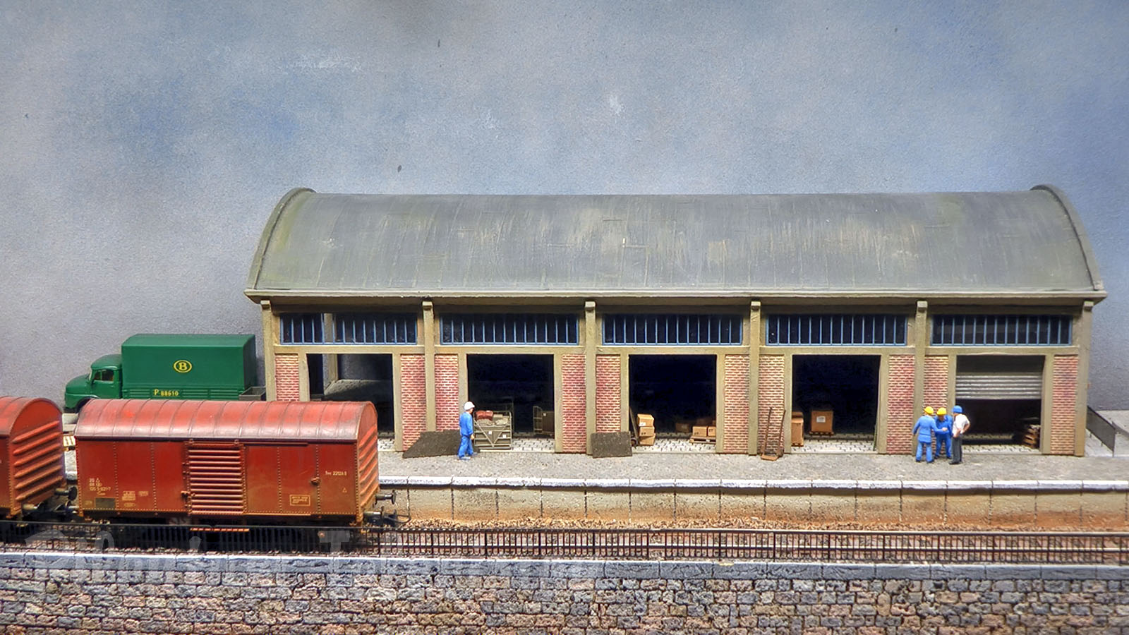 Model Railway Shunting Layout - Micro Train Diorama by MTD Treinenclub Edegem