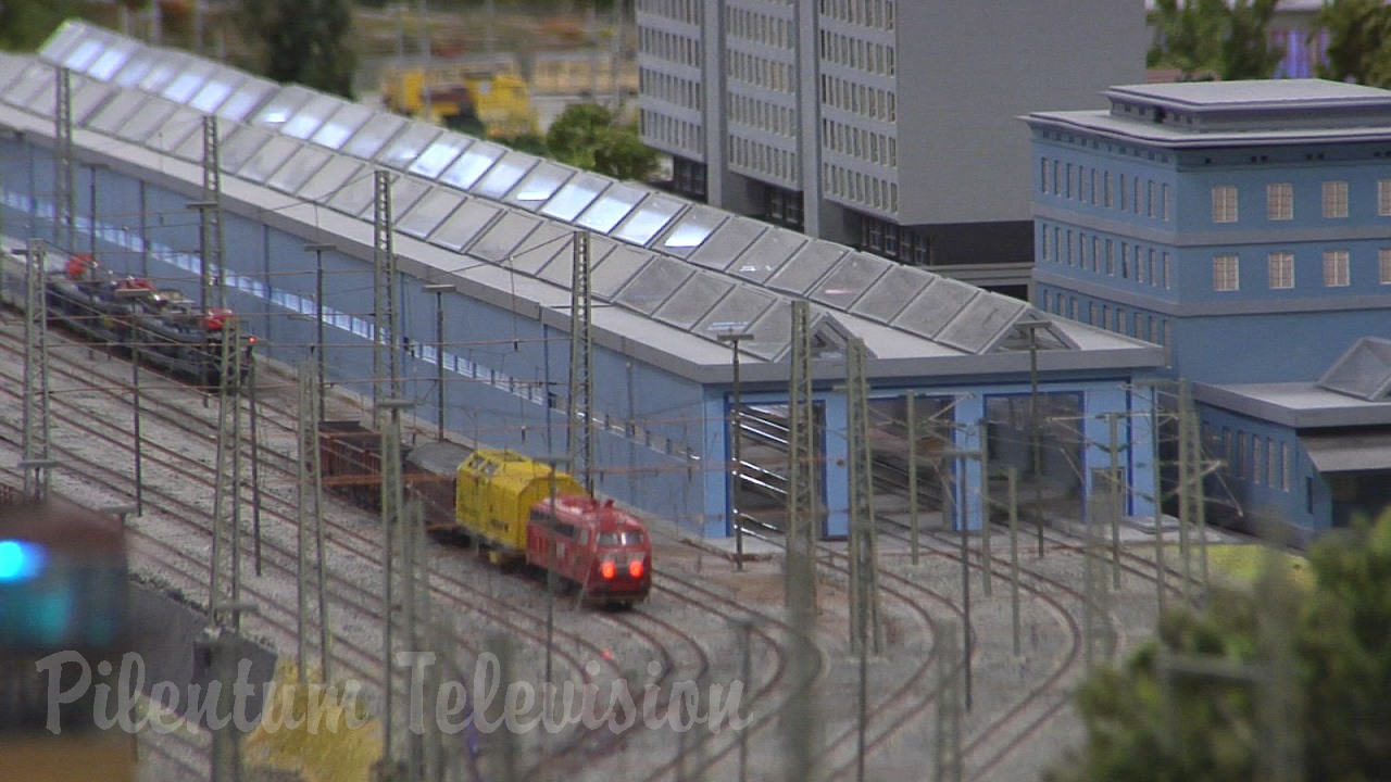 Expoziție de modelism feroviar: Machetă feroviare și modele de trenuri în Berlin