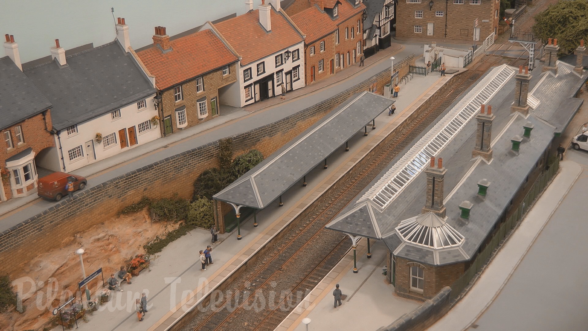 Una dintre cele mai realiste căi ferate britanice: Trenuri Diorama Knaresborough