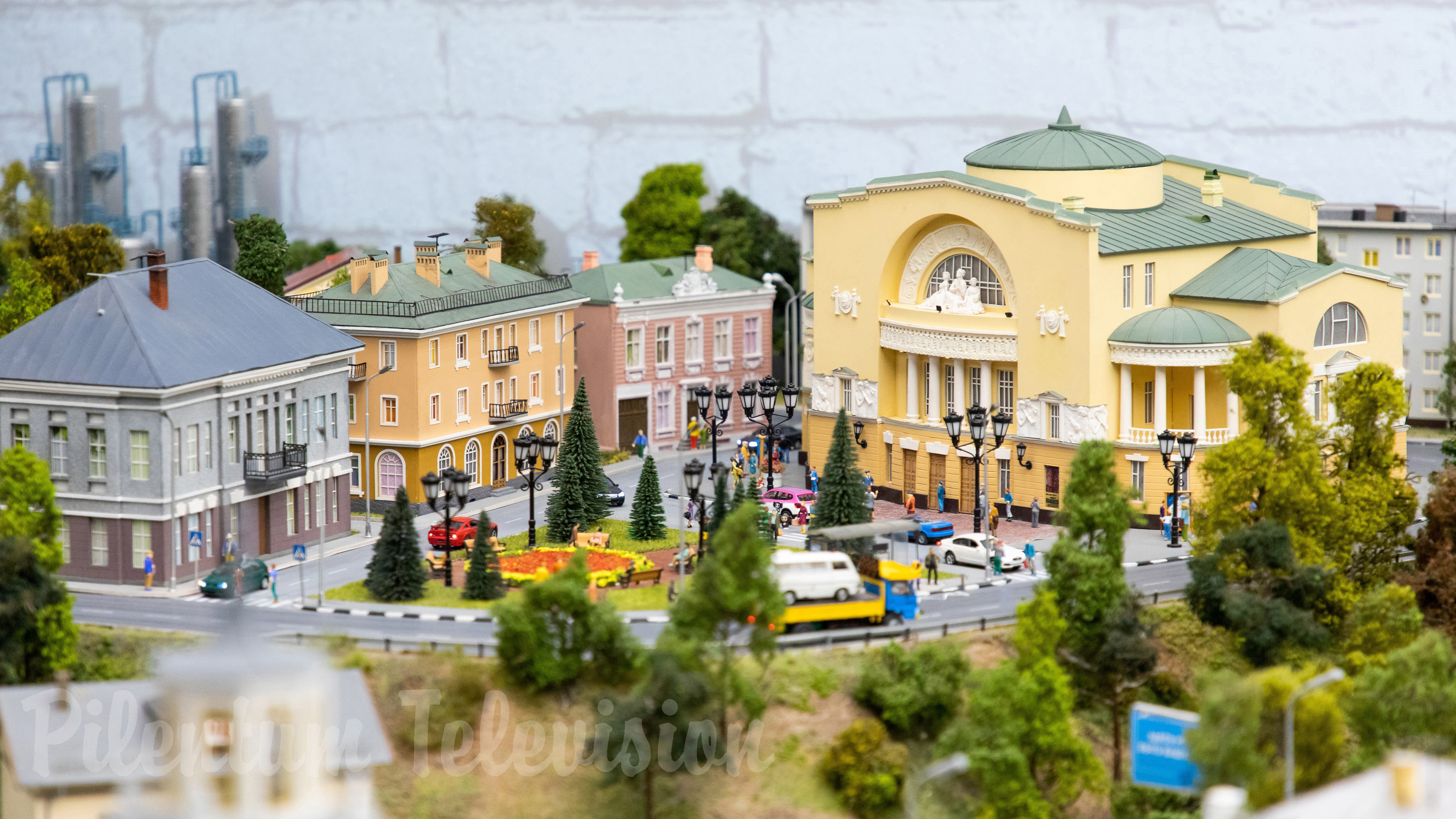 Modelltåg i Ryssland - En av de vackraste modelljärnvägarna i skala HO
